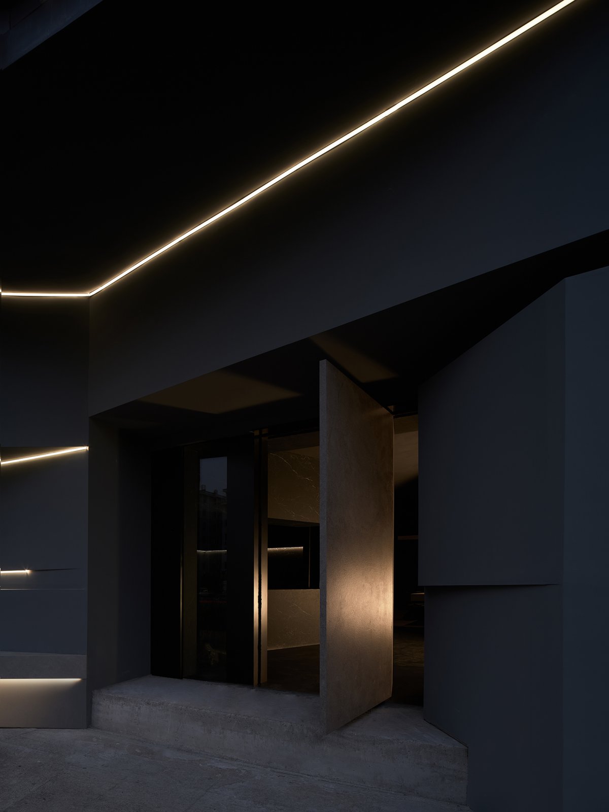 YinjiSpace YE Interior Design x inalco Rock Plate Exhibition Hall